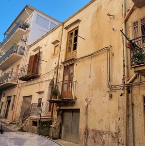 Casa singola in vendita a Montelepre Palermo