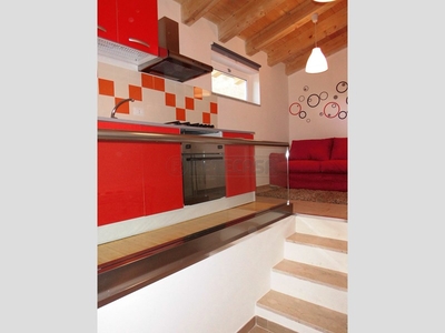 Monolocale in Affitto a Caltanissetta, 170€, 15 m², arredato