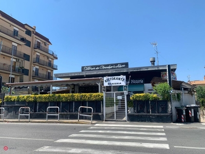 Ristorante in Vendita in Via Casal Lumbroso 50 a Roma