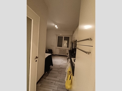 Trilocale in Affitto a Milano, zona Lodi, 1'020€, 65 m²