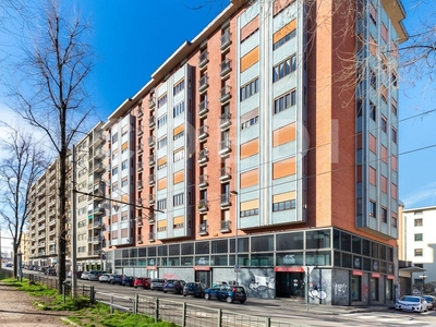 Trilocale in Affitto a Torino, zona Centro, 850€, 80 m², arredato