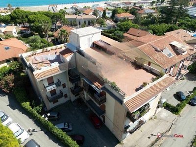 Trilocale in Vendita a Messina, 188'000€, 124 m²