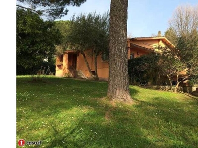 Villa in vendita a Trevignano Romano, Frazione Possesso