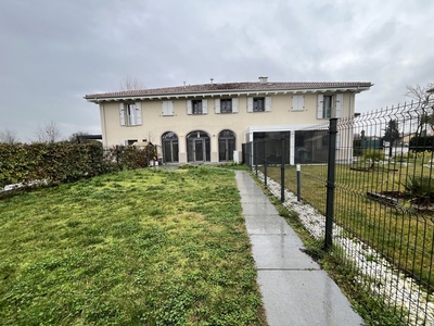Villa a schiera in Via Cristoforo Colombo, 62, Bologna (BO)