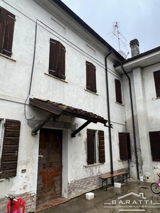 Villa bifamiliare in vendita a Curtatone Mantova Buscoldo