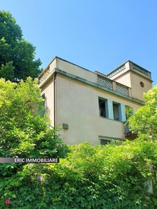 Villa in Vendita in Via candia 9 a Venezia