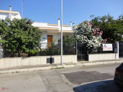 Villa in Vendita in Via Piave a Modugno