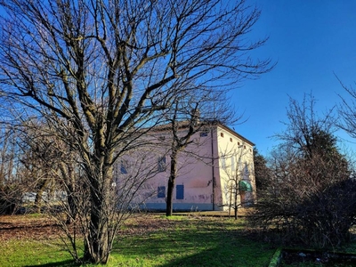 villa indipendente in vendita a Sissa Trecasali