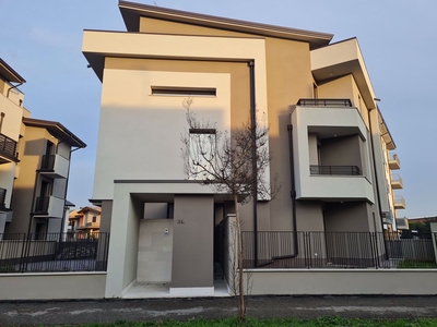 Vendita Appartamento trilocale in Piacenza (