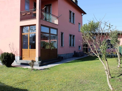 Villa in vendita a Borgo Vercelli Vercelli