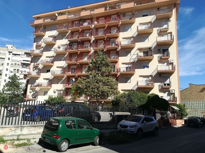 Appartamento in Vendita in Via Mammana a Palermo