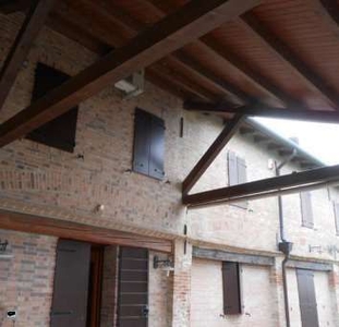 Casa Bi/Trifamiliare in Vendita in Stradone R. Franchetti a Caorle