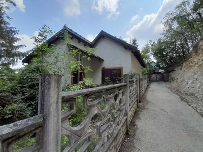 Casa indipendente in Via Cascinali, Ponzone, 8 locali, 96 m²