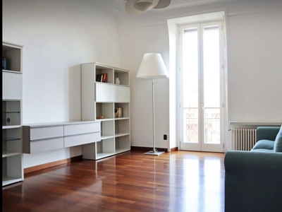 Appartamento con 2 camere da letto in affitto a Casoretto, Milano