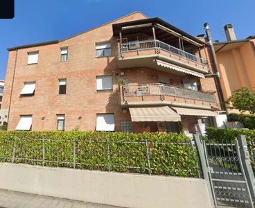 Palazzo in Frazione Castelferretti - Via Quasimondo 15, 4 locali