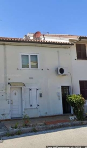 Palazzo in Località Monti Via Monti Civico 29, Santa Maria Nuova