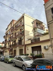 Palermo - Via Rosolino Colella.,Nelle vicinanze