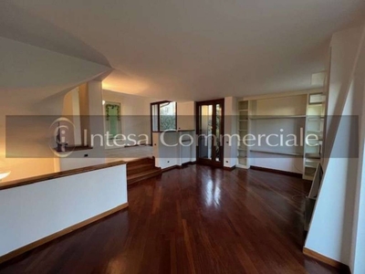 Villa bifamiliare, buono stato, 230 m², Centro, Botticino