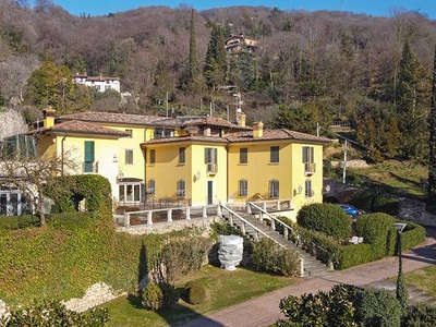 Villa plurifamiliare via Valsorda, Panoramica, Brescia