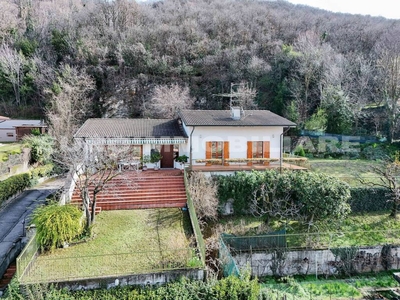 Villa unifamiliare via Fontane 78, Mompiano - Costalunga, Brescia