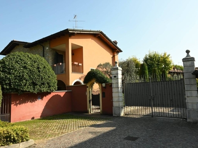Villa unifamiliare via Pomaro 5, Piazza, Gussago