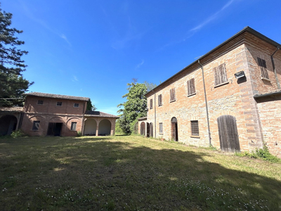Villa in vendita Forlì-cesena