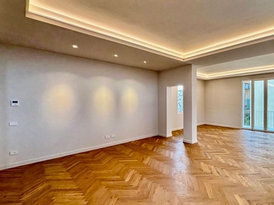 Appartamento di lusso di 160 m² in vendita via Solferino, Firenze, Toscana