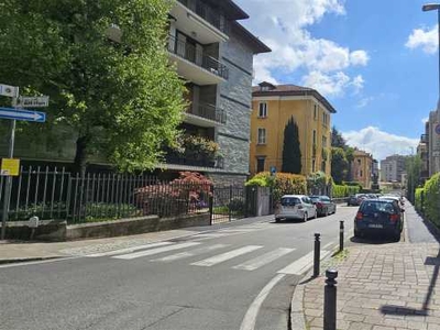 Appartamento in Affitto ad Bergamo - 1650 Euro