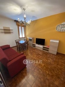 Appartamento in Affitto in a Adria
