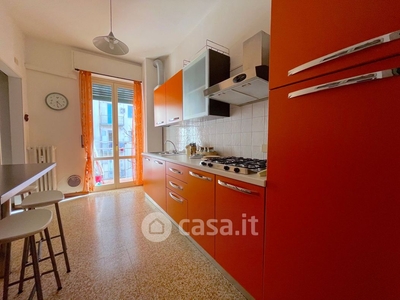 Appartamento in Affitto in Via Cenisio 8 a Milano