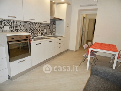 Appartamento in Affitto in Via Don Giuseppe Andreoli 9 a Milano