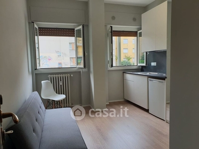 Appartamento in Affitto in Via Giovanni Pezzotti a Milano