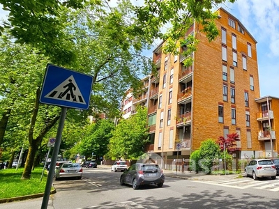 Appartamento in Affitto in Via Monte Bianco 18 a Monza
