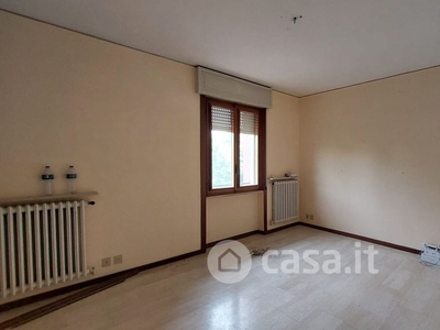 Appartamento in Affitto in Via Vitali Dioscoride a Piacenza