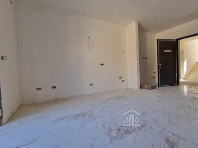 Appartamento in Vendita ad Lecce - 280000 Euro