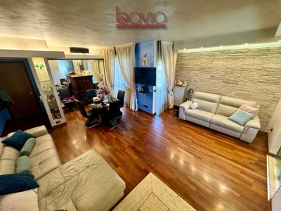 Appartamento in Vendita ad San Mauro Torinese - 267000 Euro