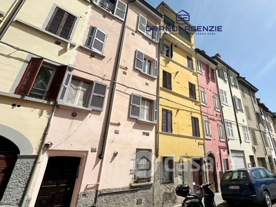 Appartamento in Vendita in Corso Corsi a Parma