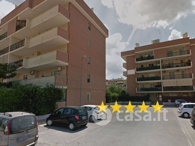 Appartamento in Vendita in Via Attica a Taranto