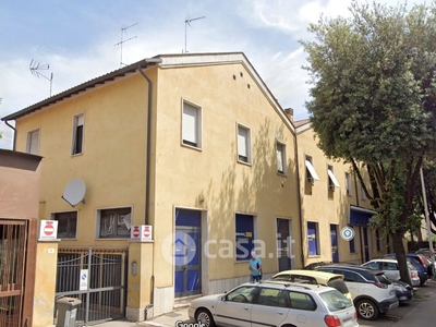 Appartamento in Vendita in Via Eugenio Chiesa a Terni