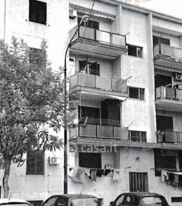 Appartamento in Vendita in Via Lago di Monticchio 1 a Taranto