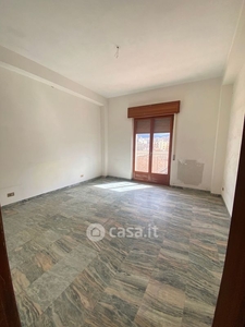 Appartamento in Vendita in Via Polistena 10 a Reggio Calabria