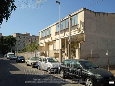 Appartamento in Vendita in Via Renato Guttuso 14 a Cagliari