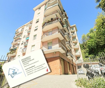 Appartamento in Via Alcide De Gasperi 168, Campomorone, 5 locali