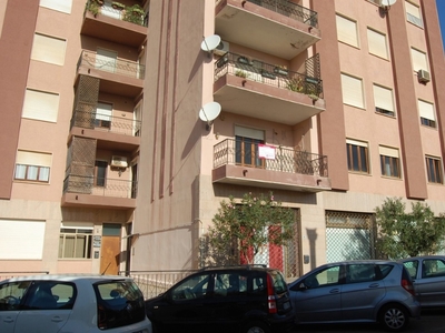 Appartamento in Via Fratelli Bandiera 28, Iglesias, 6 locali, 2 bagni