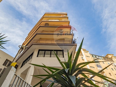 Appartamento in Via Guglielmo Oberdan, Bari, 6 locali, 2 bagni, 150 m²