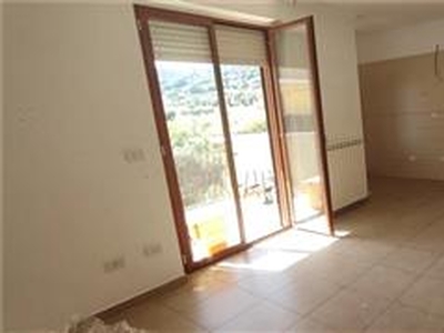 Appartamento residenziale ottimo/ristrutturato SAN NICANDRO GARGANICO