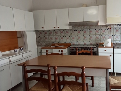 Casa indipendente in G. Leopardi, Saonara, 1 bagno, arredato, 120 m²