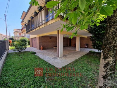 Casa Indipendente in Vendita ad Vicenza - 340000 Euro