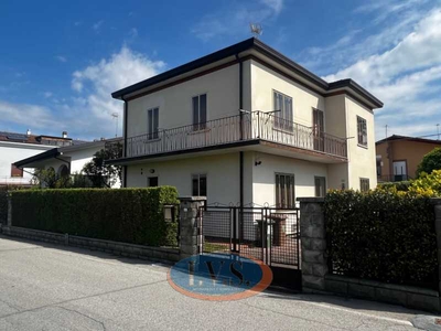 Casa Indipendente in Vendita ad Villafranca Padovana - 190000 Euro