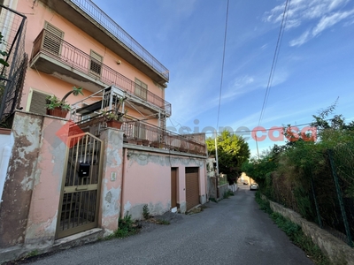 Casa indipendente in Via Francesco Amalfi 23, Pace del Mela, 168 m²